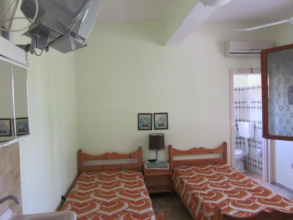 Tina Rooms Gialtra Kamer foto