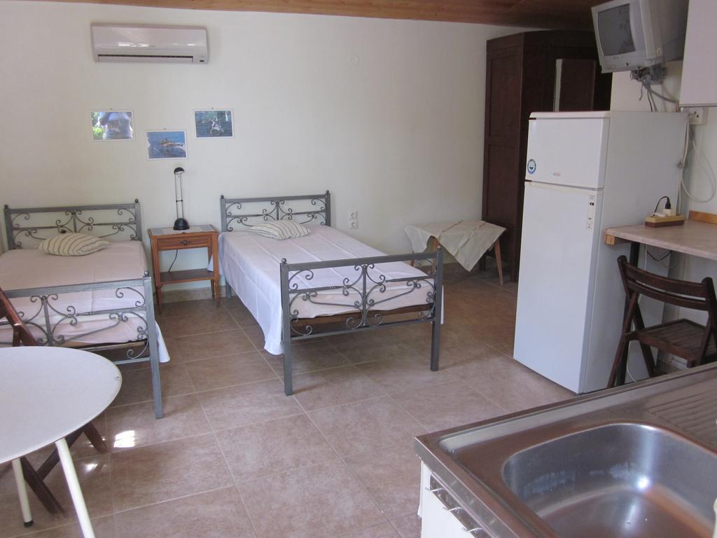 Tina Rooms Gialtra Kamer foto