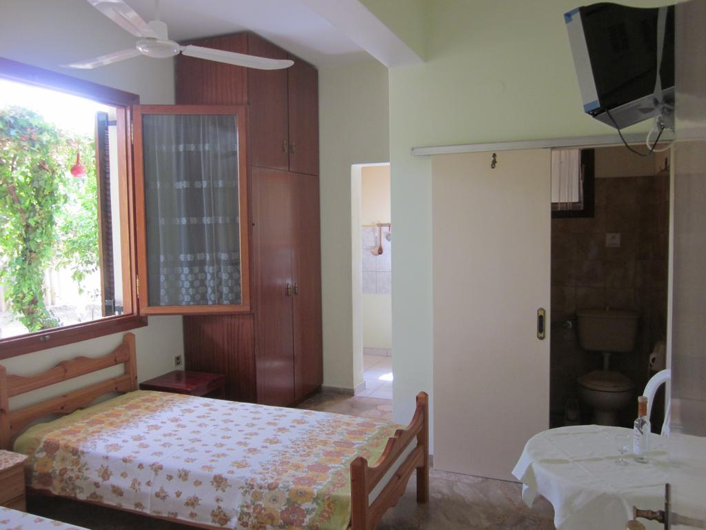 Tina Rooms Gialtra Kamer foto